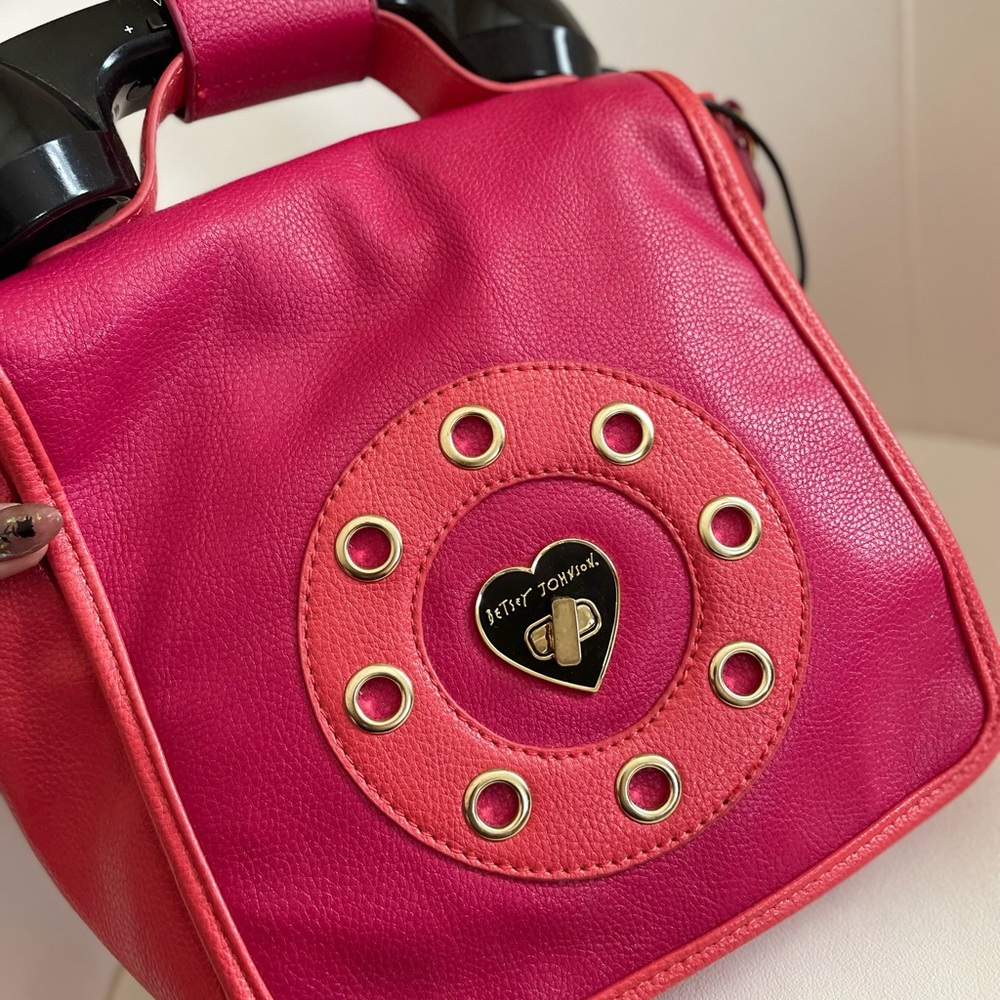 NWOT Betsey Johnson rotary phone purse crossbody bag pink